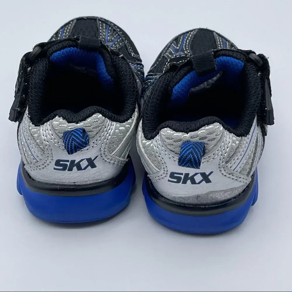 Skechers Sport SKX Black / Blue / Silver Gray Sneakers - Size 5